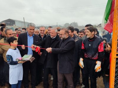 چمن مصنوعی روستای ورسن افتتاح شد