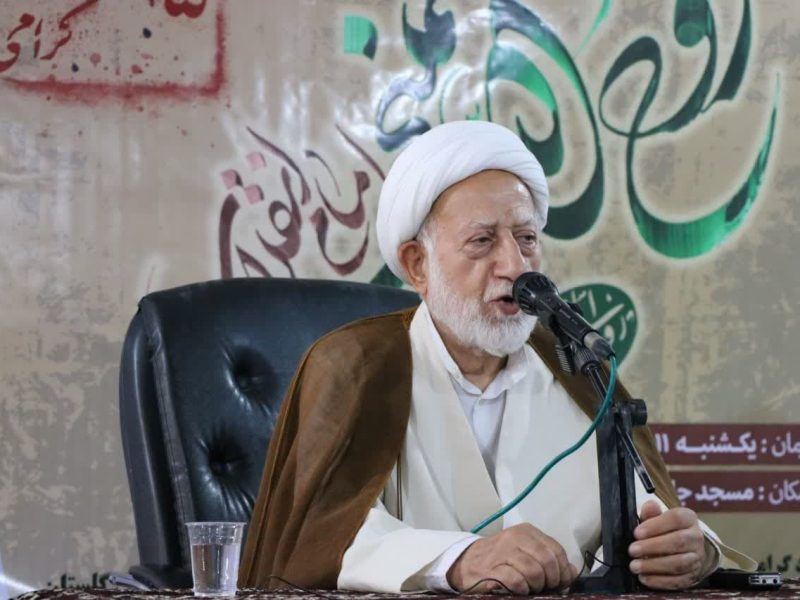امام جمعه موقت گرگان در مراسم سالگرد ارتحال امام راحل در خواجه نفس: حضرت امام خمینی (ره) پرچمدار نهضت اسلامی بود