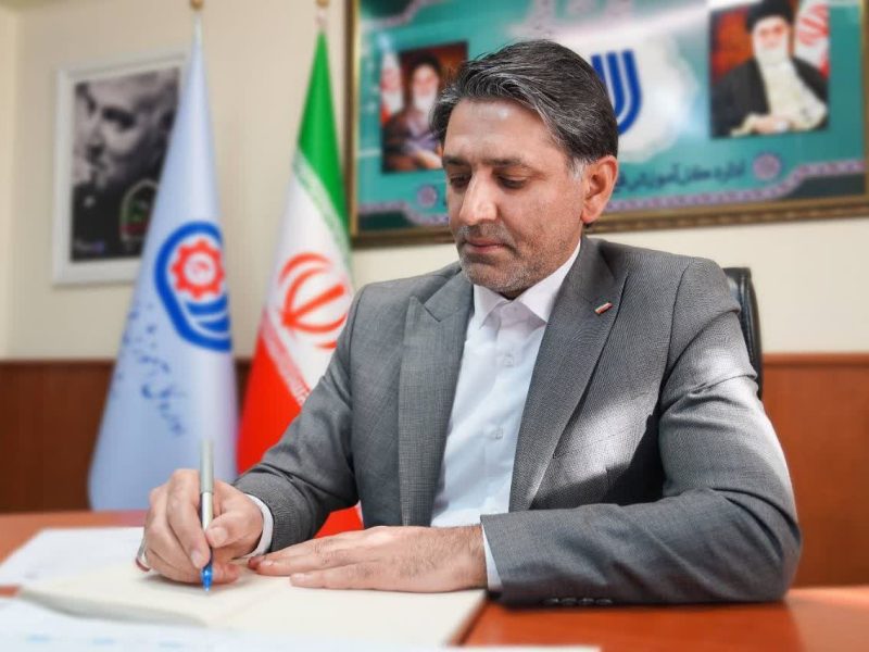 پیام تسلیت مدیرکل آموزش فنی و حرفه ای استان گلستان به مناسبت سالروز رحلت امام خمینی (ره) و قیام خونین ۱۵ خرداد