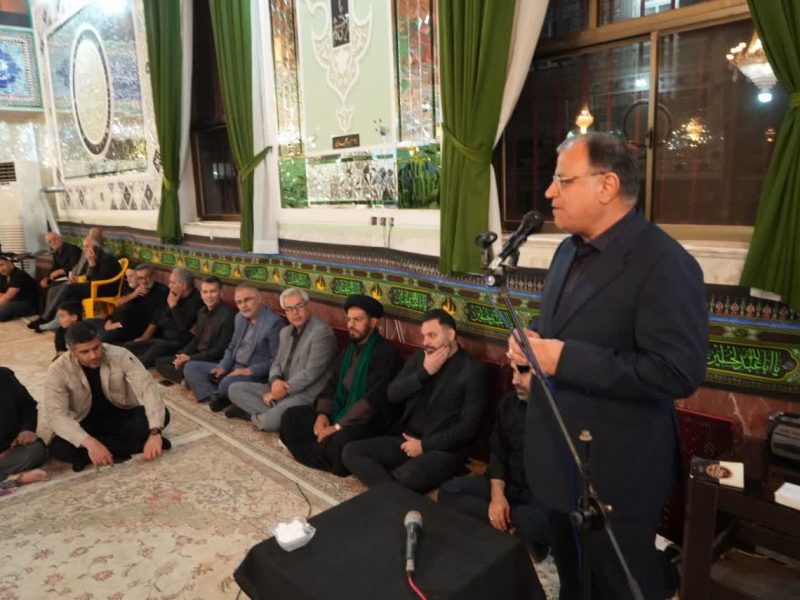 حضور استاندار گلستان در مراسم عزاداری سرور و سالار شهیدان در بندرترکمن