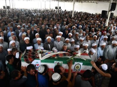تشییع پیکر  شهید دوگونچی شهید جنگ تحمیلی ۱۲ روزه