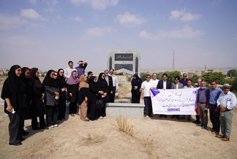 به مناسبت گرامیداشت هفته ملی مهارت؛ با حضور اصحاب رسانه استان گلستان، گلزار شهید خوشنام شهرستان مراوه تپه غبارروبی و عطرافشانی شد