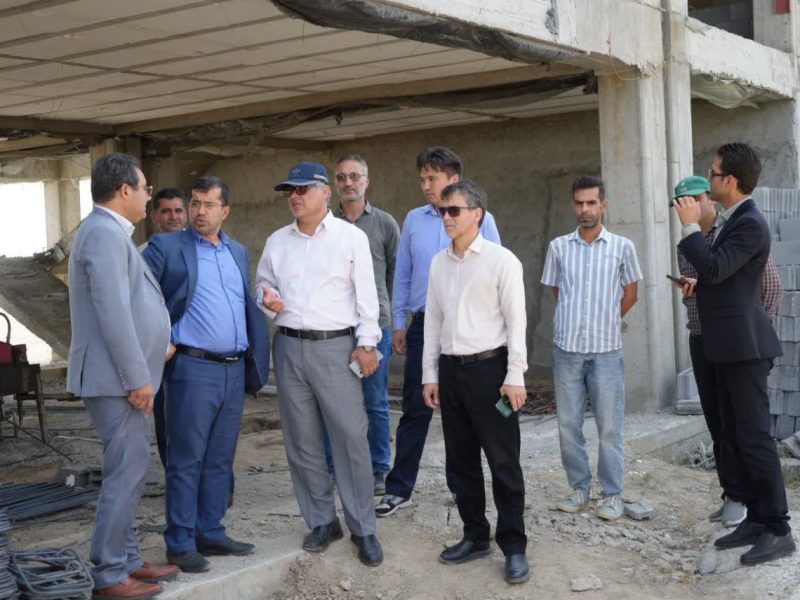 بازدید فرماندار از سایت نهضت ملی مسکن بندرترکمن