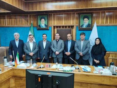 دیدار معاون اقتصادی استاندار گلستان با معاون وزیر کشور در حاشیه نشست بررسی طرح‌های مهارتی