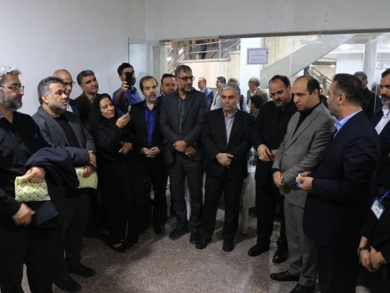 گرامیداشت روز خبرنگار در پارک میدان بسیج گرگان همزمان با بهره‌برداری از پروژه‌های بزرگ بهسازی شهری