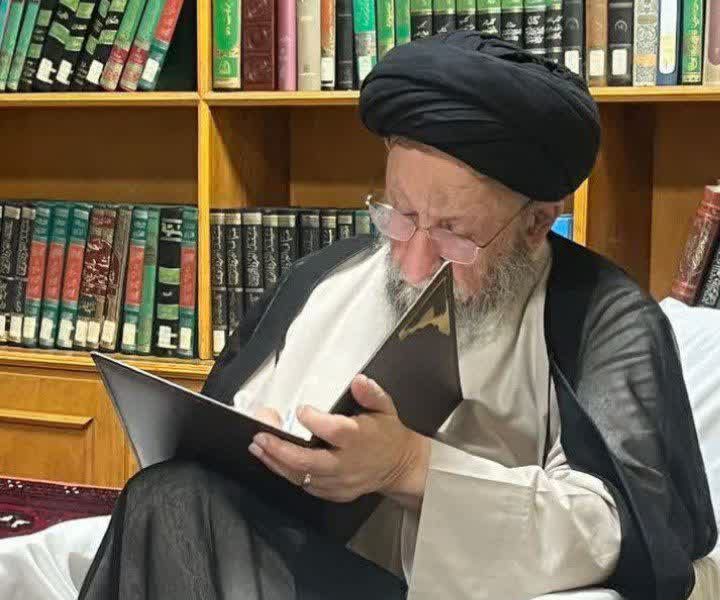 تجلیل حضرت آیت‌الله نورمفیدی از تلاش‌های دکتر محسن مسچی در گسترش فرهنگ وحدت و همدلی