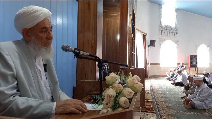 امام جمعه شهر فراغی: وحدت امت اسلامی تنها راه مقابله با تهدیدات دشمنان است