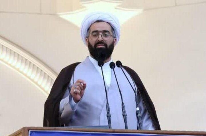 رئیس مرکز اسلامی گلستان:دست‌یابی به تمدن نوین اسلامی تنها با اتحاد ملت امکان‌پذیر است