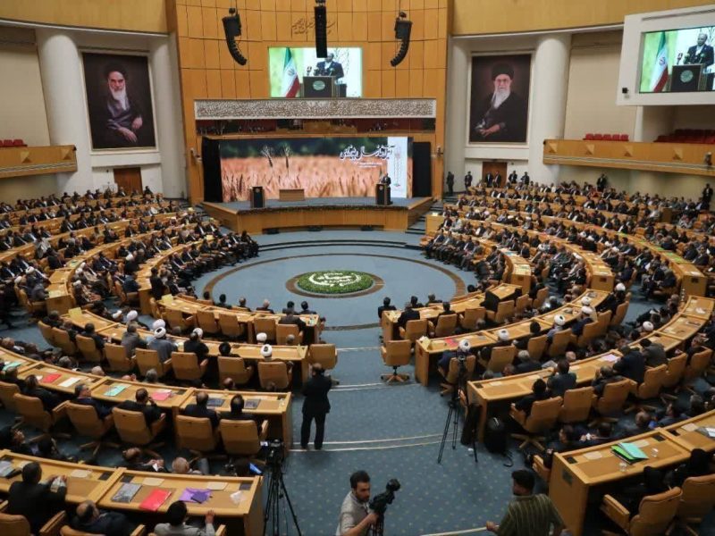 تقدیر از مدیران برتر بخش کشاورزی استان گلستان در اجلاس سال زراعی ۱۴۰۴-۱۴۰۵