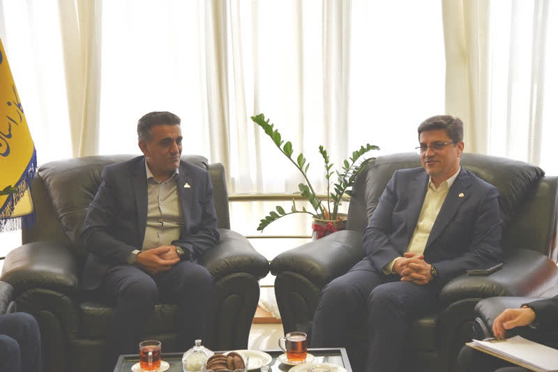 بررسی توسعه سطح کمی و کیفی مناسبات  مالی و بانکی ،درنشست مدیرعامل گاز گلستان و مدیر امور شعب بانک ملت استان