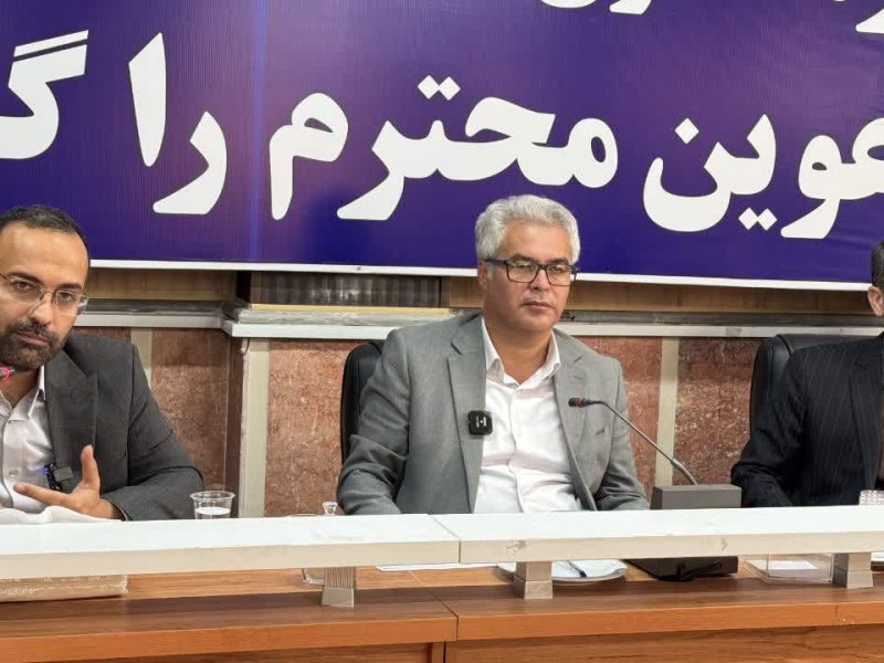 نشست هم اندیشی فرماندار نانوایان شهرستان ترکمن