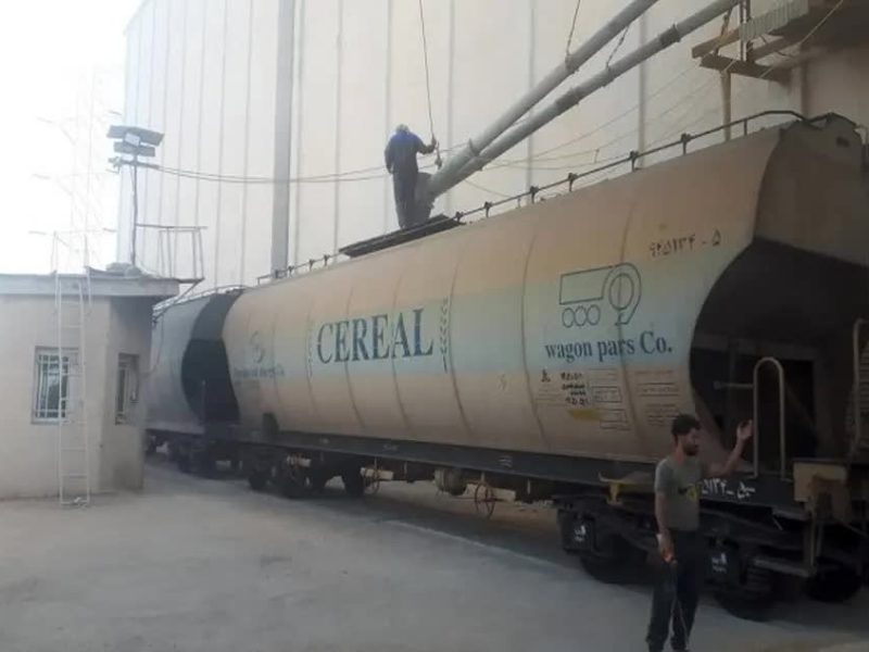 گلستان آماده واردات گندم از مرز ریلی اینچه‌برون است