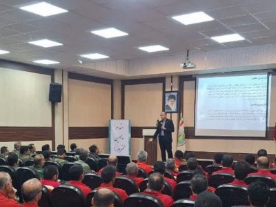 برگزاری نشست آموزشی مدیریت حریق جنگل‌ها و مراتع در گلستان/ تأکید بر ساماندهی نیروهای مردمی و به‌روزرسانی تجهیزات اطفای حریق