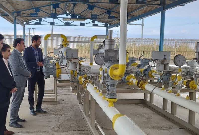 آمادگی کامل تجهیزات گازرسانی برای فصل سرما؛ بازدید میدانی بخشدار فندرسک و مدیران خدمات‌رسان از ایستگاه تقلیل فشار