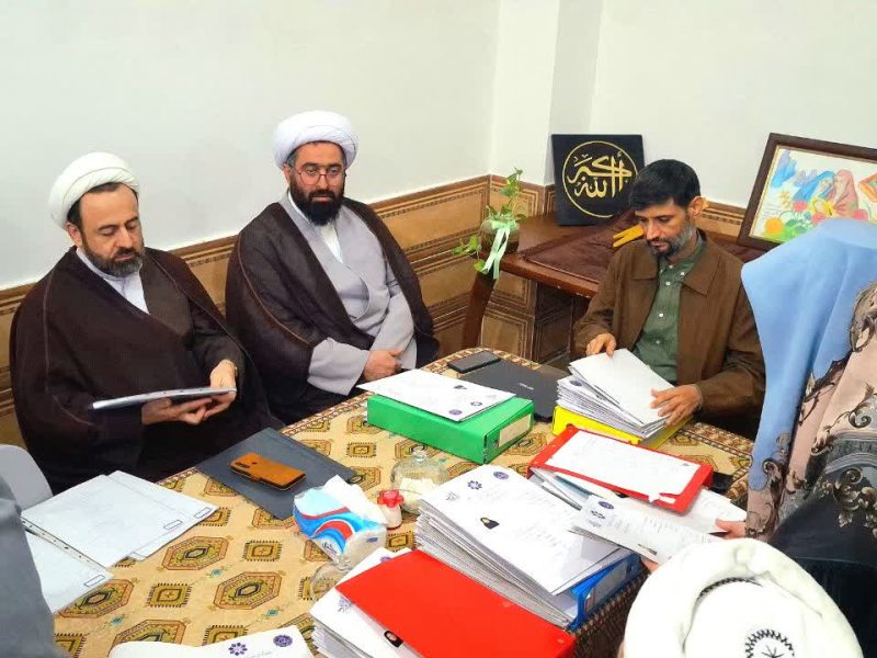 بازدید هیئت معاونت آموزش دبیرخانه شورای برنامه ریزی مدارس علوم دینی از مدرسه خواهران ام الابرار شهرستان آق قلا