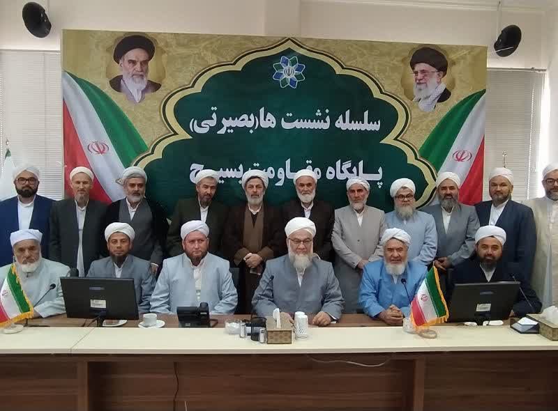 معاون دبیرخانه شورای برنامه ریزی مدارس علوم دینی اهل سنت:  امام خمینی(ره) تنها مرجع دینی موفق در تأسیس حکومت اسلامی است