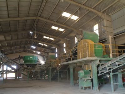 با پیگیری قضایی؛ دو واحد تولیدی در مسیر بازگشت به تولید؛ ۱۱۵ کارگر به کار باز می گردند