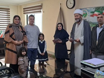 اهدا ۲ هزار اصله نهال گردو توسط خانواده خیر نیک‌اندیش مینودشت به منابع طبیعی