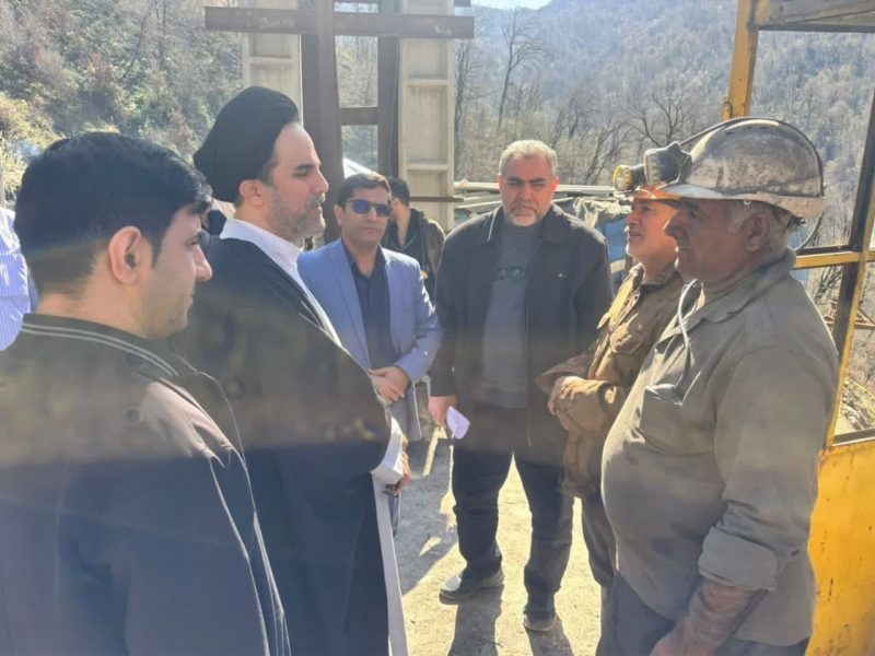 تعیین تکلیف کشمکش های اداری بازنشستگی کارگران معدن با پیگیری قضایی؛ نفس راحت ۴۰۰ کارگر معدن با حمایت های قضایی