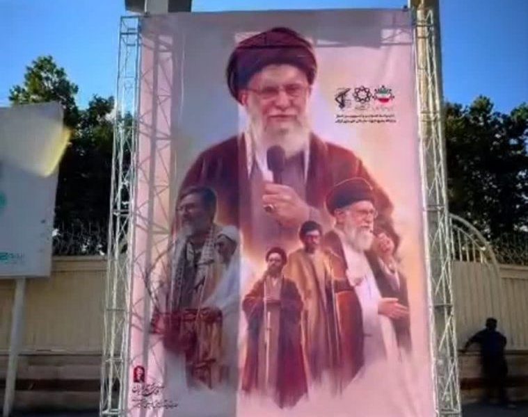 فضاسازی گسترده شهرداری گرگان به یاد «آقای شهید ایران»