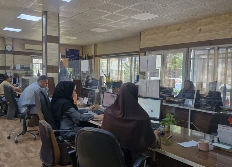 تداوم خدمترسانی به مشترکان با حضور کارکنان مخابرات منطقه گلستان در ایام تعطیل عمومی