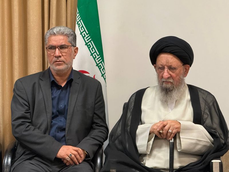 دیدار نماینده ولیفقیه در گلستان با خانواده ورزشکاران شهدای جنگ رمضان/ تجلیل از خانوادههای معظم شهدا با حضور مهندس سنگدوینی