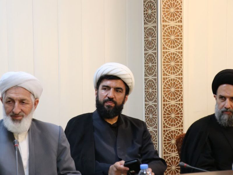 آیت‌الله عباسی در نشست نخبگانی «قائد شهید امت»: وحدت، مقاومت و پیشرفت علمی، ارکان عزت امت اسلامی است