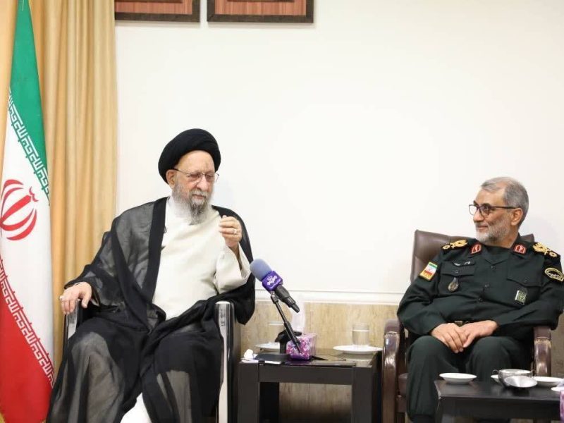 نماینده ولیفقیه در استان گلستان: کارکنان انتظامی و مرزبانی آرامش خود را فدای آسایش مردم کردهاند
