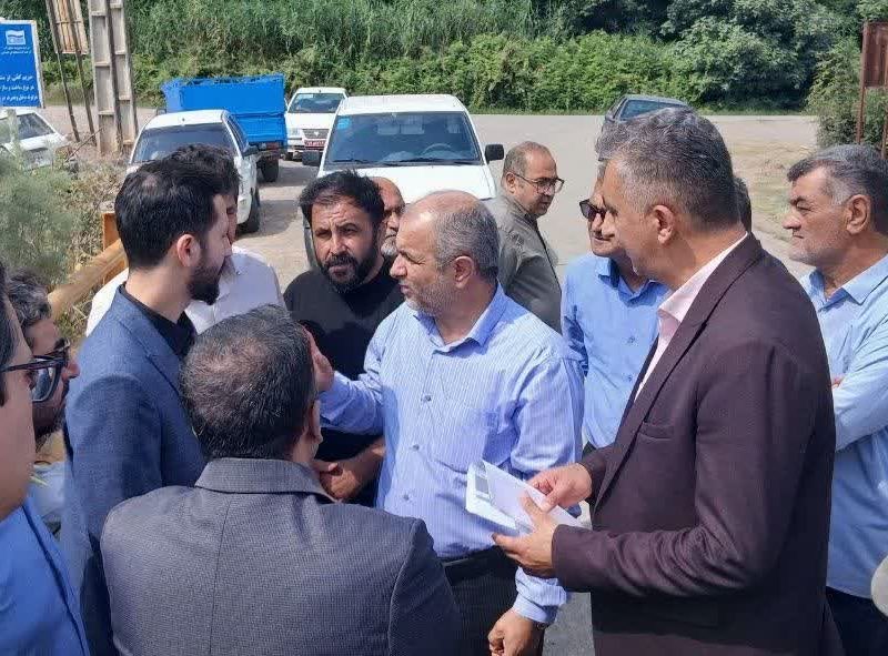 بازدید فرماندار و جمعی از مسئولین شهرستان علیآبادکتول از مناطق سیلزده دهنه زرینگل