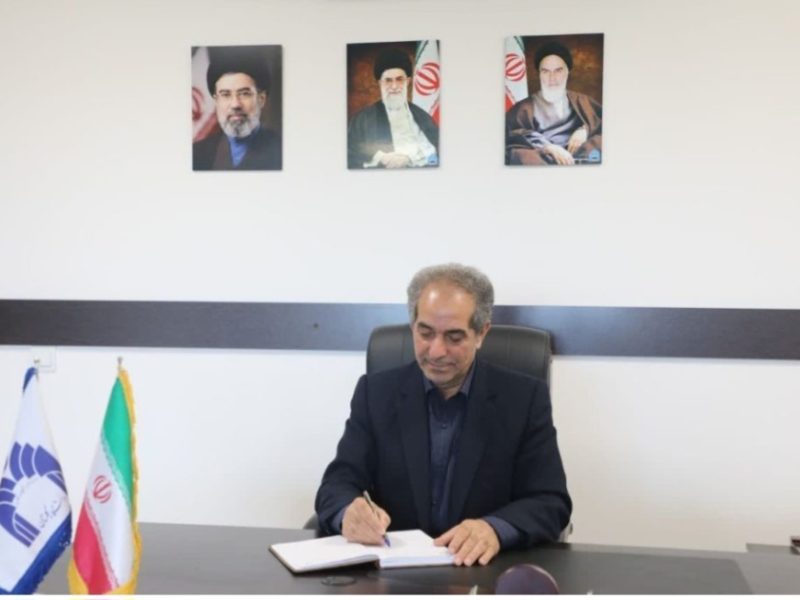 پیام تبریک دکتر میرکتولی رئیس دانشگاه گلستان به مناسبت هفته دولت و روز کارمند