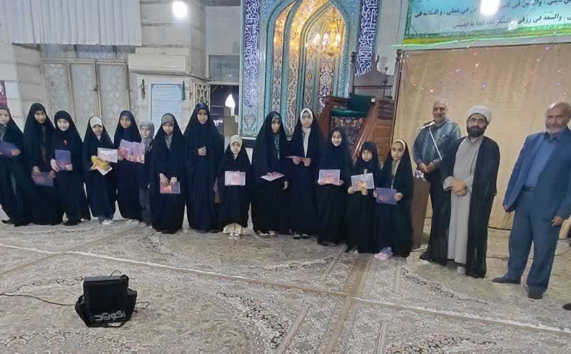 پایان یک تابستان فرهنگی در سعدآباد فندرسک؛ تجلیل از برگزیدگان کلاس‌های «حکیم میرفندرسکی»